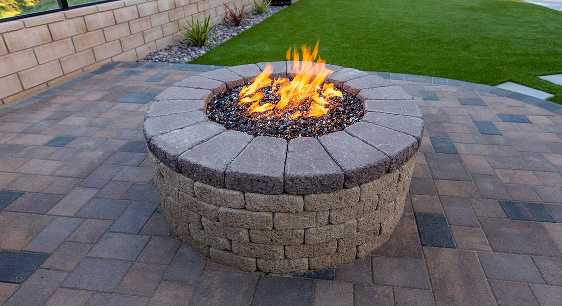 San Diego Outdoor Fireplace or Fire Pit