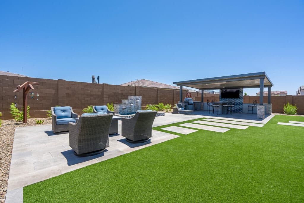 Outdoor Living Contractors Near Me